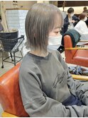 ホワイトアッシュボブ
