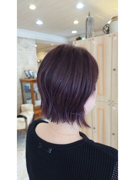 シャンティ 平岸店(Shanti) 秋色ボルドー切りっぱなしボブ