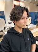 スパイラルパーマセンターパートスパイラルメンズパーマ