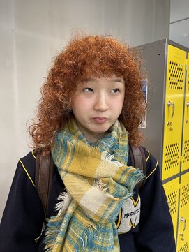 ナループロア ハチ(Nalu pu loa hachi) オレンジカラー/くせ毛を活かす/ブリーチなしカラー