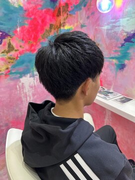 ニド(2do) さり気ないツーブロックスタイル