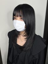 グラッド(GLAD.) ミディアムウルフカットロングウルフカット顔周りレイヤーカット