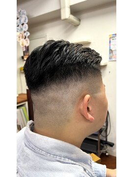 美容室 夢追い人 メンズフェードカット