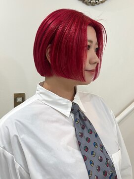 ハチ(HACHI) ミニボブ×ブロンドに戻る高発色レッド