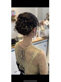 結婚式　ボブアレンジ　金箔アレンジ