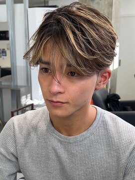 キング 楠葉店(K!ng) 波巻きツイストスパイラルパーマ/フェザーパーマ/眉毛/メンズ