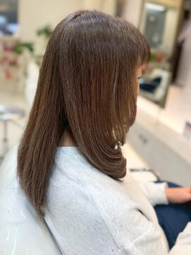 ザビー(THE B) 本八幡×ミセス×柔らかストレート×上品スタイル