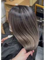 サラ HAIR&MAKE SALA 相模大塚店&nbsp;シャドウルーツ
