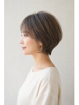 ベルス(bellus)&nbsp;大人ショートボブ×グレージュ　30代　40代　50代