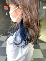 ヘアアンドメイク オプシス(Hair&Make OPSIS) 鮮やか”ブルー”が映える、人気のインナーカラー♪