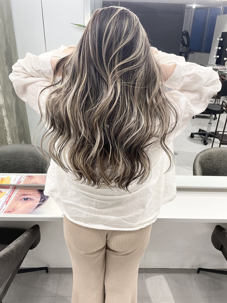 枚方、高槻】ホワイトベージュハイライト:L145783844|キング 枚方、高槻】ホワイトベージュハイライト:L145783844|キング