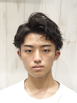 ヨシザワインク プレミアム 横浜 桜木町店(YOSHIZAWA Inc. PREMIUM) かきあげセンターパートツーブロックメンズリバースパーマ