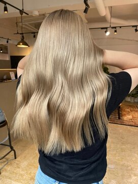 メリー オオサカ(Merly Osaka) 外国人風ブロンドカラー_シャインイエローベージュ_