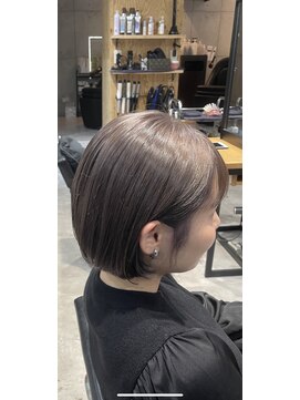 ネウィ 池袋(newi) シルバー風グレージュカラー☆