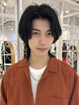 リコバイアフロート(riko by afloat) ウルフ/センターパート/大人かっこいい[メンズカット竹田]