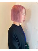 切りっぱなしボブ桜ピンク