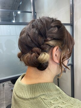 アレンヘアー 甲南本通り店(ALLEN hair) ヘアセット/編み込みツイン/おだんごヘア
