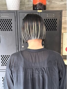 ヲタク(wotaku.) アンブレラカラーオンブレデザインカラーブロンドカラーミニボブ