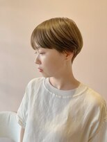 スー(suu)&nbsp;マッシュショート前髪長めハンサムショート刈り上げショート