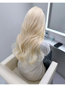 テイス 新宿(TACE) ブロンドカラー[メルティカラー/フェミニンロング/新宿]