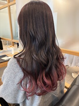  リュクスバトーバイトリコ 船橋南口店(Luxe BATEAU by tricot) ピンクグラデーション