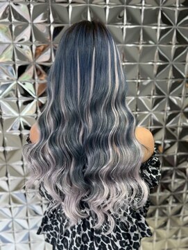 ラブスタシー 名古屋栄(Lovestasy) アイスブルー×シルバー