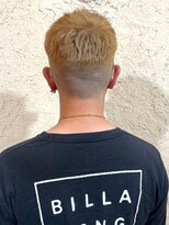 プリモ ココ 鍋島店(Primo coco.)&nbsp;ハイトーン ブリーチ ブロンズ ベリーショート ダブルカラー