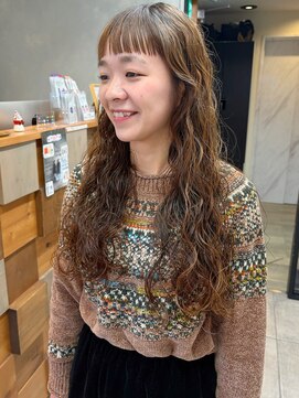 レス 伏見(LESS) ロングパーマ