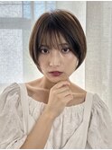 シースルー前髪ショートボブ