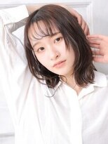 CLUTCH 梅田茶屋町店【2月1日 OPEN（予定）】&nbsp;大人可愛い小顔魅せ美髪ツヤ髪ミディアムレイヤー薄めバングB4