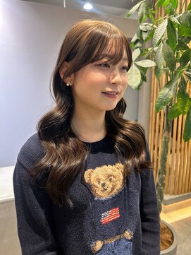 ニール(niil) 《 sakura 》顔周りカット × こっくりブラウン