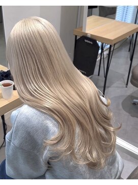 レブ 難波店(REV.) 髪質改善/ブリーチ/ダブルカラー/韓国/インナーカラー/難波