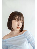 ココ 鷹匠(COCO)&nbsp;艶のある、内巻きボブスタイル