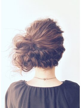 ビグディーサロン(BIGOUDI salon koshien) 【ISAACBLANCO】ゆるあみこみサイドアレンジ