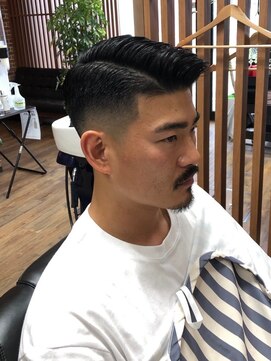 プラット(Platte) フェードカット