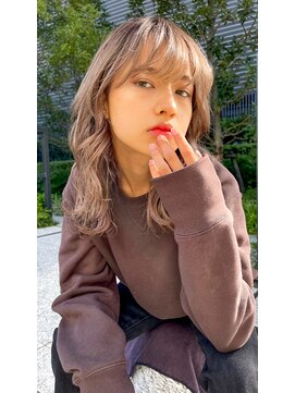 ムード カナザワ(mood kanazawa) ハイライトカラー☆ミディアム【学割U24/インナーカラー】