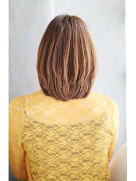 シュシュット(chouchoute) 前髪イメチェンくびれイヤリングカラー美髪ラベンダーカラー/084