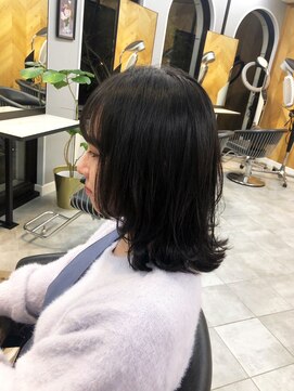 カーサ バイ ハミュウ たまプラーザ(CASA by Humium) 20代30代40代★大人可愛い◎肩ライン外ハネ×アッシュグレージュ