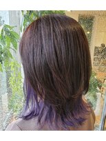 ヘアーアンドメイク ペリドット(hair&make Peridot)&nbsp;外ハネスタイル/インナーカラー/パープル