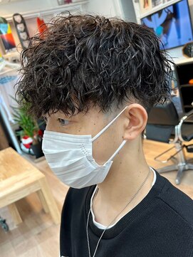 グッドタイムエフティフィフス 横浜西口(GoodTimes ft.fifth) ツイストスパイラルパーマ波巻きスパイラルパーマツーブロック