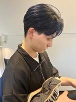 トレス(TRESS)&nbsp;センターパート　メンズ　ブリーチ　ブルー　ネイビー　原宿