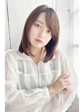 ナル 宇都宮(nalu) レイヤーの入ったナチュラルストレートスタイル