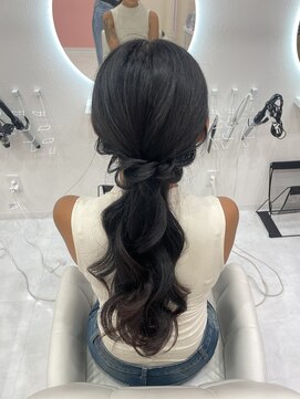 ネオココ(NeocoCO) ローポニーテール