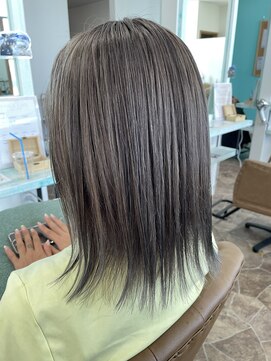 ヘアーディア みどり店(Hair...DiA) シルバーグレージュ！