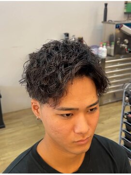 ヤマグチ トゥシェル ヘアー&メイク ヘアーアンドメイク ツイストスパイラルパーマ