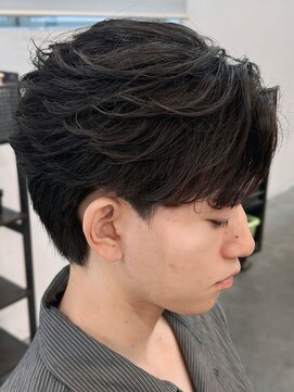 バース バイ ハピネス(BIRTH by happiness) 奈良men'sフェザーパーマフェザーショート