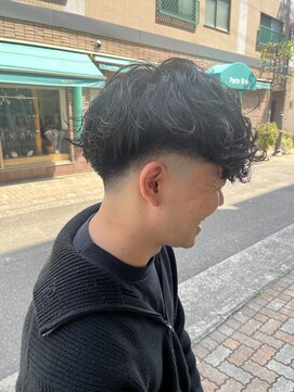 ヘアーラボ ハチ(HAIR LABO HACHI) くせ毛を活かしたスペインカール風カット