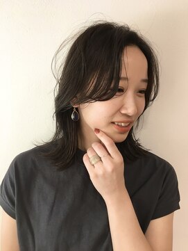 ベルス(bellus) ミディアムレイヤー