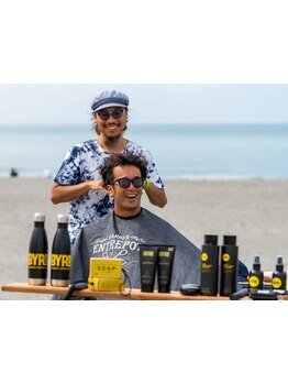 【話題のBYRD POMADE★】スタイリッシュで自由度の高い[entrepot]のヘアデザインを崩さずキープ!!