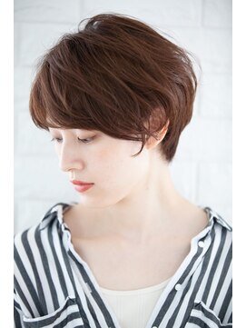 リル 8F 銀座(Rire) 【Rire-リル銀座-】３０代４０代にオススメマッシュショート